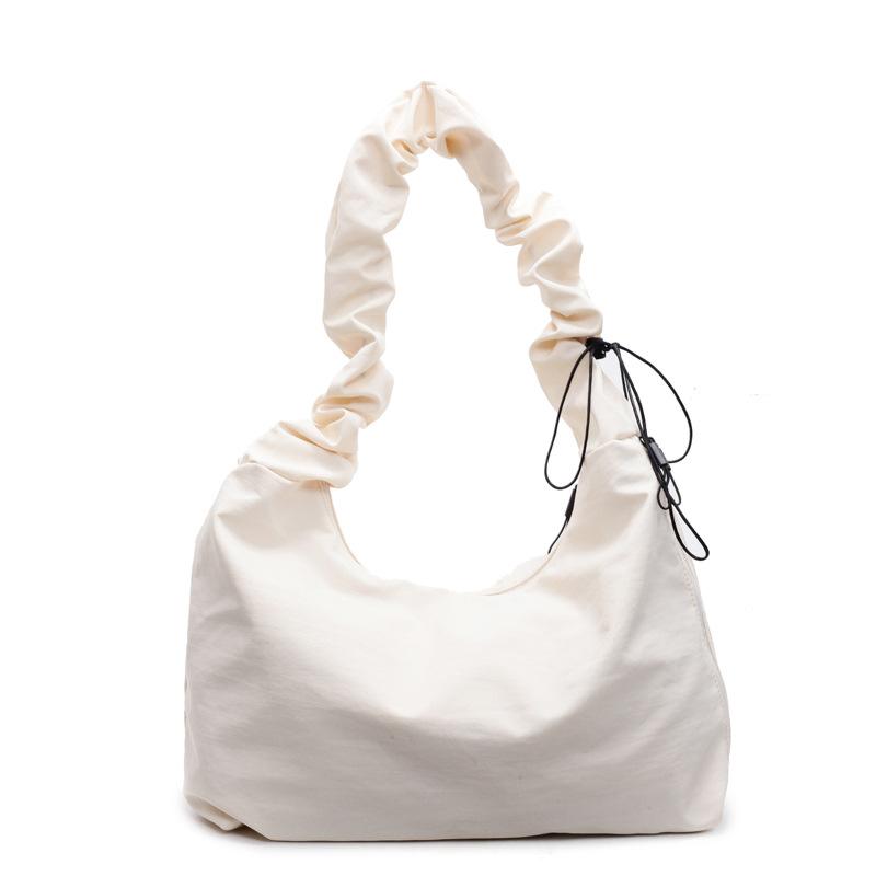 Gentle Girl Pleated Armpit Bag Lightweight Nylon Messenger Bag Temperament Versatile Shoulder Bag