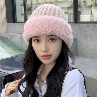 Nuovo cappello lavorato a maglia alla moda autunno inverno peloso per viaggi all'aperto elegante cappello caldo per le donne cappello alla moda