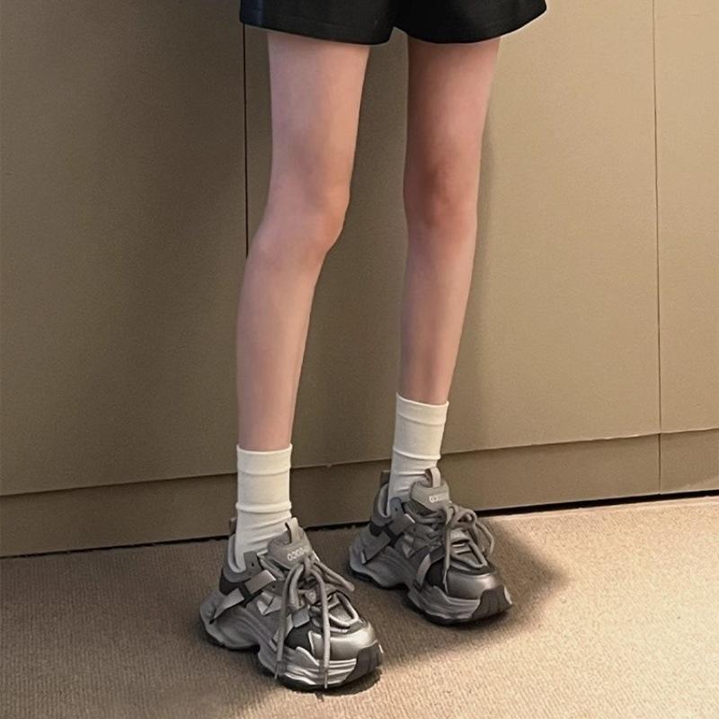 European Breathable Internet Celebrity Dad Shoes Women 2025 Spring and Summer New Leather Platform Sports Casual Shoes Versatile Running Shoes