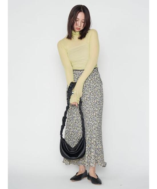 Moon Gathered Shoulder Bag