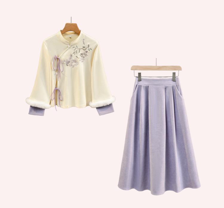 Autumn & Winter Retro Embroidered Deerskin Tang Suit: Women’s Improved Hanfu Tea Suit