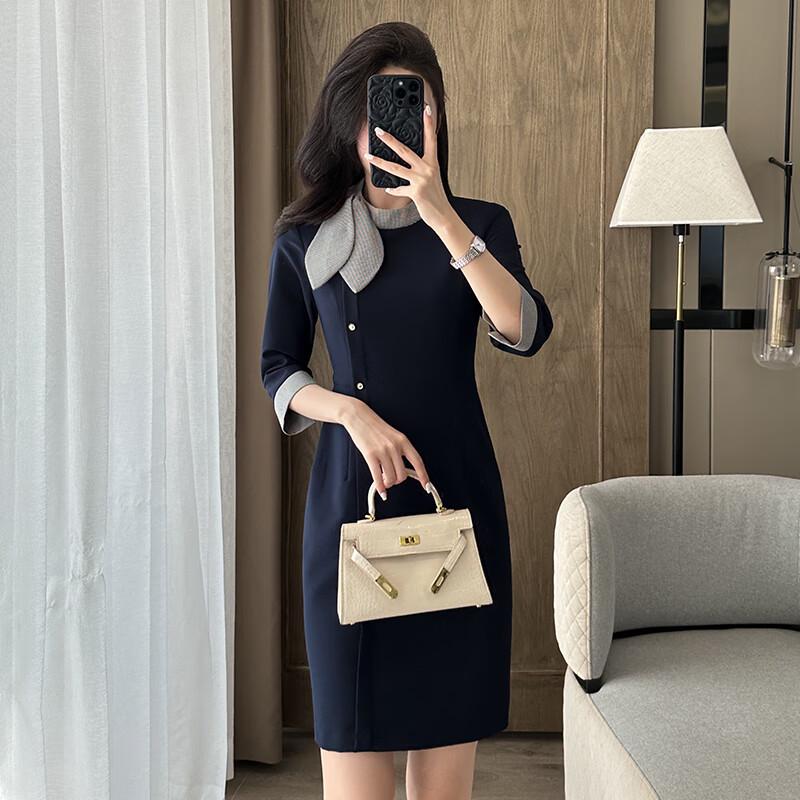 Abito midi professionale da donna a linea ad A