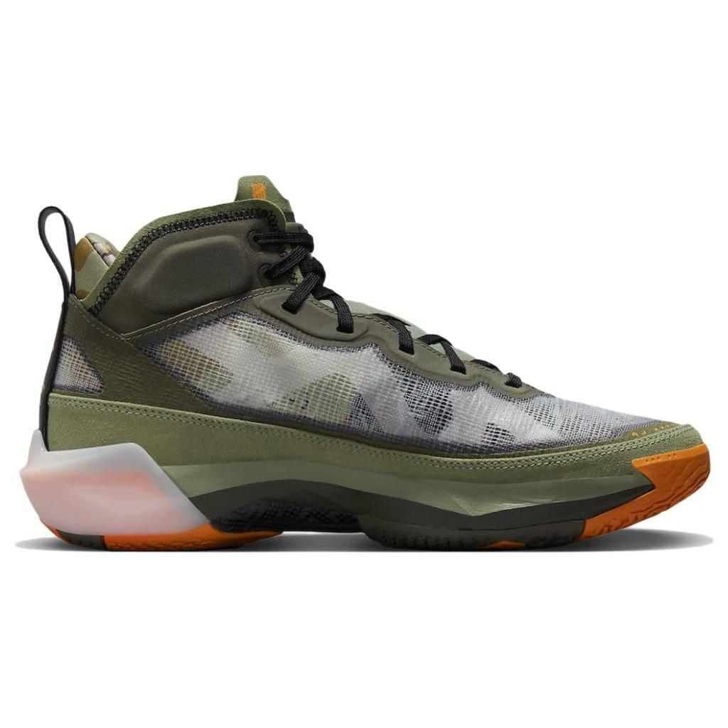 Undefeated x Air Jordan 37 SP מעיל טיסה נעלי סניקרס יוניסקס ירוק ירוק-נפט שחור DV6255-300