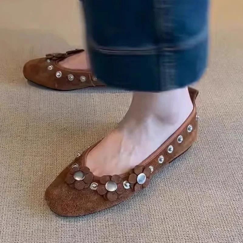 Women's Suede Flats Spring New Square Toe Shallow Mouth Rivet Flower Soft Sole Anti-slip Wear-resistant Single Shoes