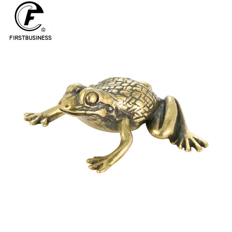 Pure Copper Frog Toad Statue Ornaments Desktop Antique Brass Tea Pet Collection Home Decoration for Living Room Animal Figurines