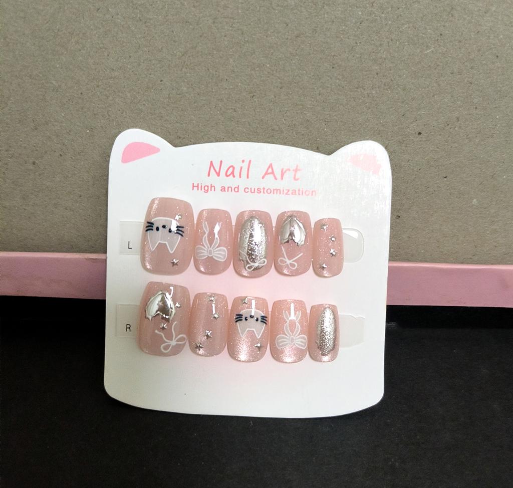 10pcs Handmade Short Square Press On Nails Kawaii Cat Bow Silver Heart Star Pink Glitter Full Cover Reusable False Nails