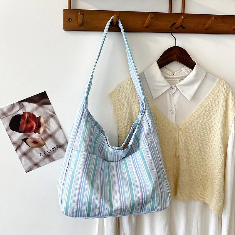 

Simple commute in class Fresh tote bag Women s canvas Versatile student class Fashion summer new shoulder bag синий