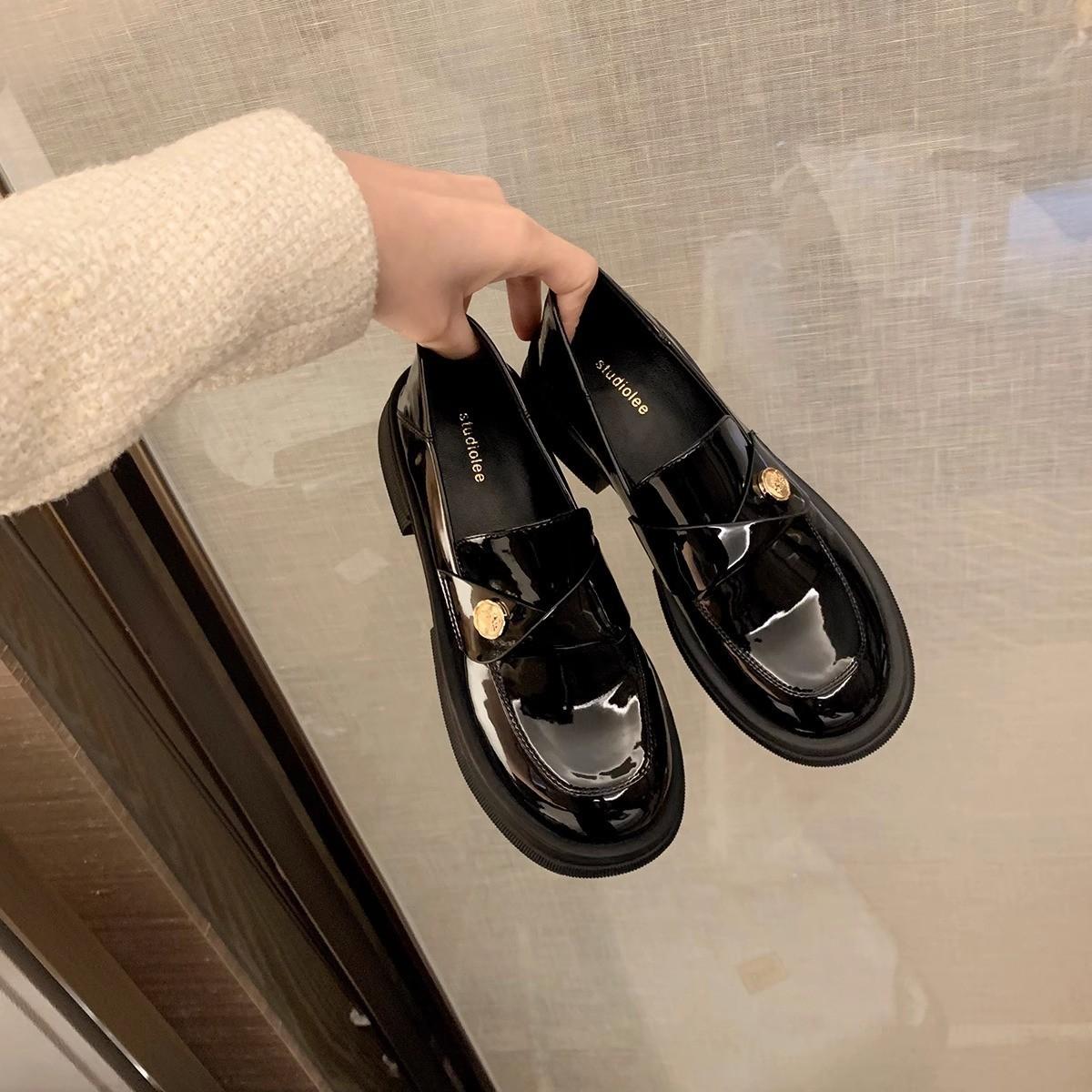 

British style thick-heeled loafers, one-pedal commuter small leather shoes for women s 2025 summer new JK uniform single shoes in stock 40