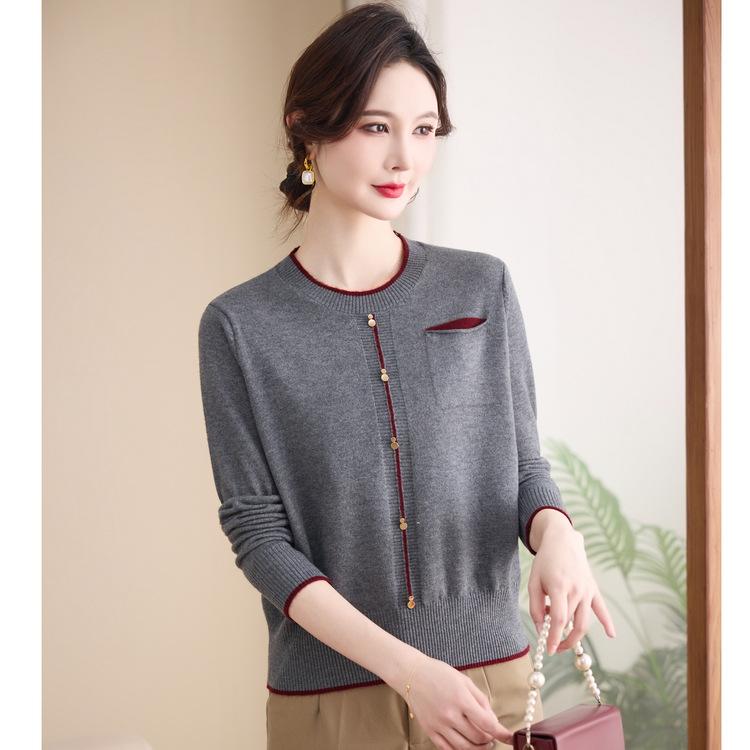 Middle-aged and Elderly Women's Spring and Autumn Fashion Bottoming Sweater Middle-aged Mother Spring Sweater New Foreign Temperament Sweater