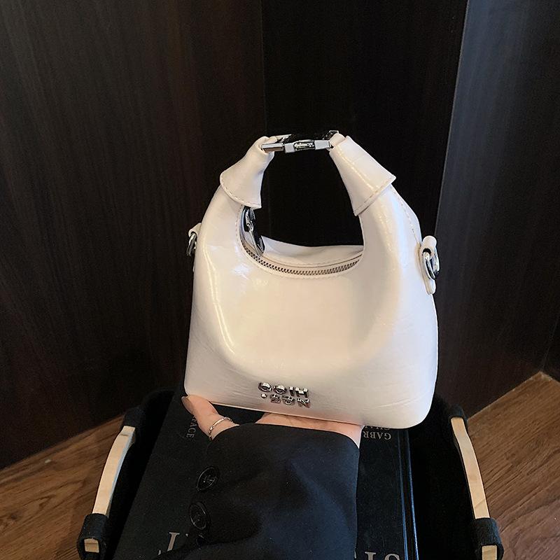 Portable Bow Dumpling Bag Women's Korean Version Ins Trendy Fashion Shoulder Bag 2025 New Simple and Versatile Women's Bag