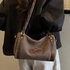 Retro Large-capacity Tote Bag Women's 2025 New Popular Fashion Shoulder Underarm Bag Versatile Commuter Messenger Bag Tide