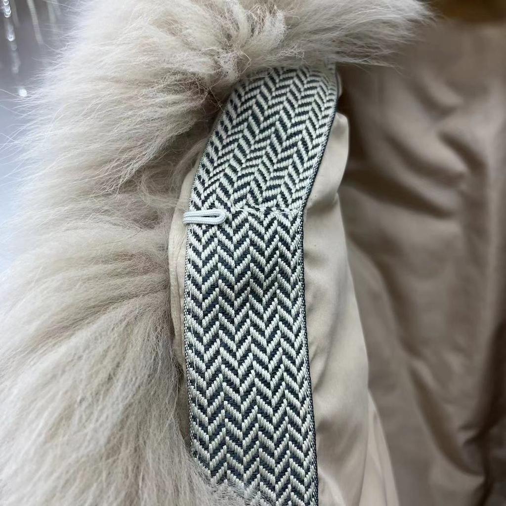 Real Fox Fur Coat for Women Autumn and Winter Warm Real Fur Coat Short Style Fur Versatile Young Tops