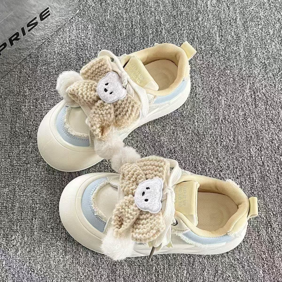 

Bow velvet board shoes new autumn and winter shoes platform bread shoes tide 35 [foot length 22.5cm]