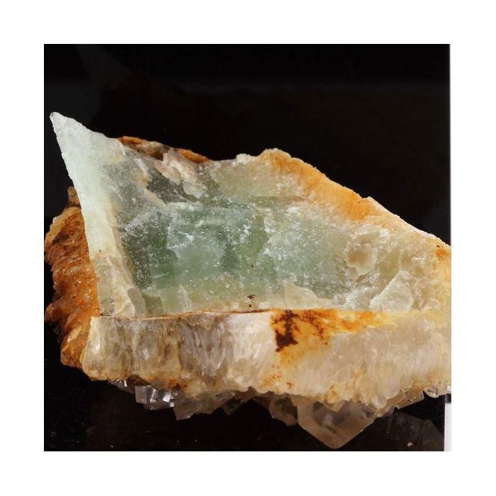 Fluorite + Quartz 321.8 carats