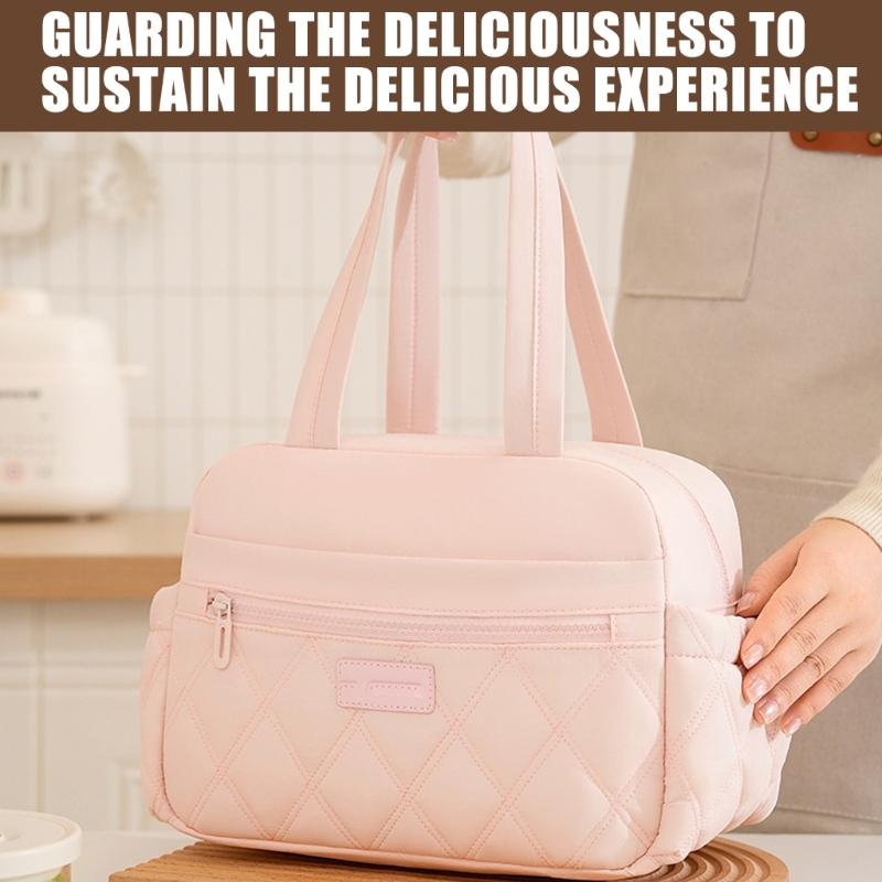 Large Capacity Thermal Lunch Bag With Zippers Front Pocket And Bottle Holders Quilted Handheld Meal Carriers