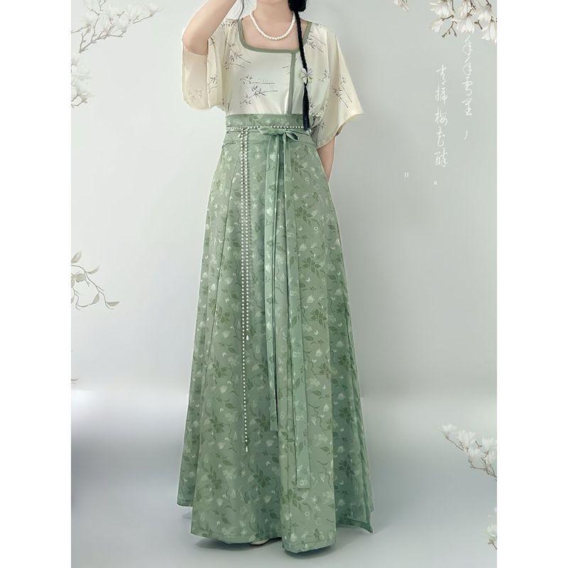 Chinese Song Dynasty Style Hanfu For Women, Printed Improved Crew Neck Shirt And One-piece Skirt Daily Suit