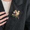 Rhinestone Studded Pearl Vintage Squirrel Pin Cartoon Animal Animal Lapel Pins  Suit Accessories