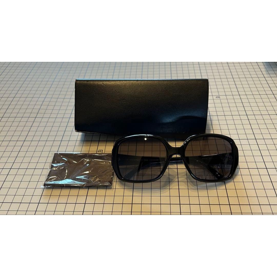 Used FENDI sunglasses case with glasses wipe