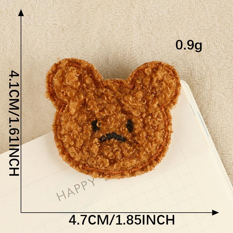 Embroidery label cartoon embroidery sticker towel embroidery bear accessories patch bag cloth shoes hat clothing accessories