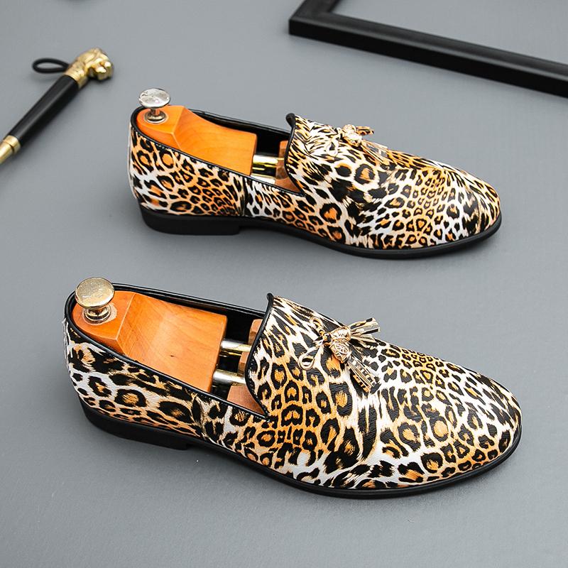 Italian Brand Men's Flat Shoes Soft Soled Comfortable Slippers Versatile for Home Commuting Men's Loafers Big Size  38-48