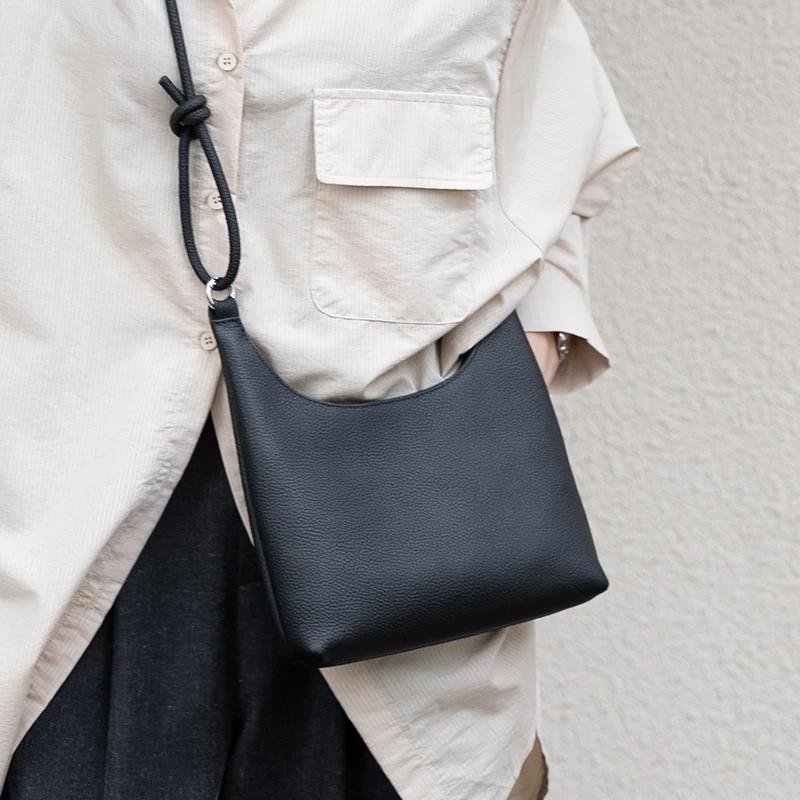 Women's Genuine Leather Messenger Bag Retro Fashion Versatile Shoulder Bag Feminine Crossbody Bags