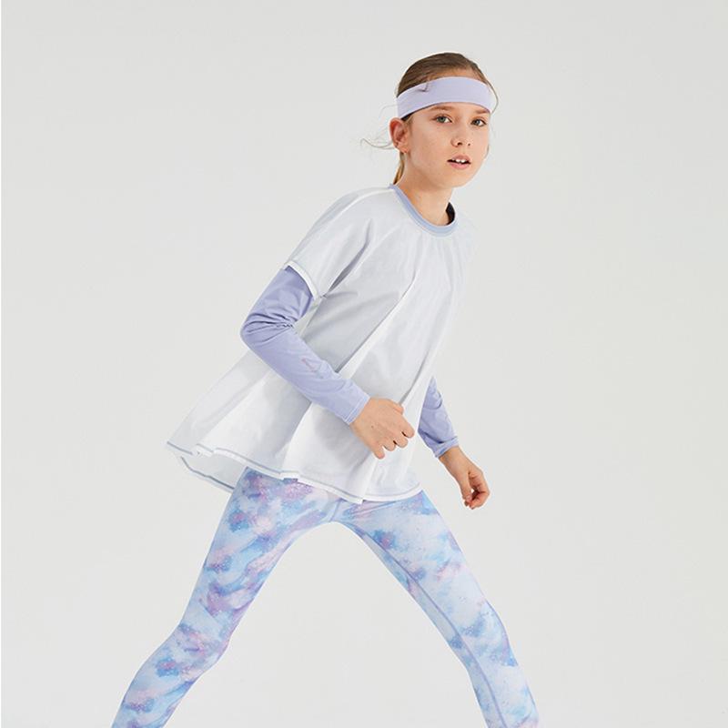 

Girls Lightweight Quick-Dry Long Sleeve Yoga Set 160
