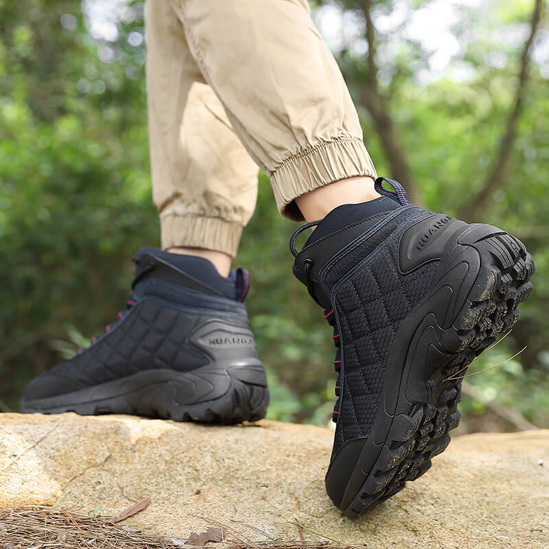 Fashion New Large Size Thick Sole Fashion Men's Hiking Boots Outdoor Sports Anti-slip Wear Fashion Casual Men's Boots