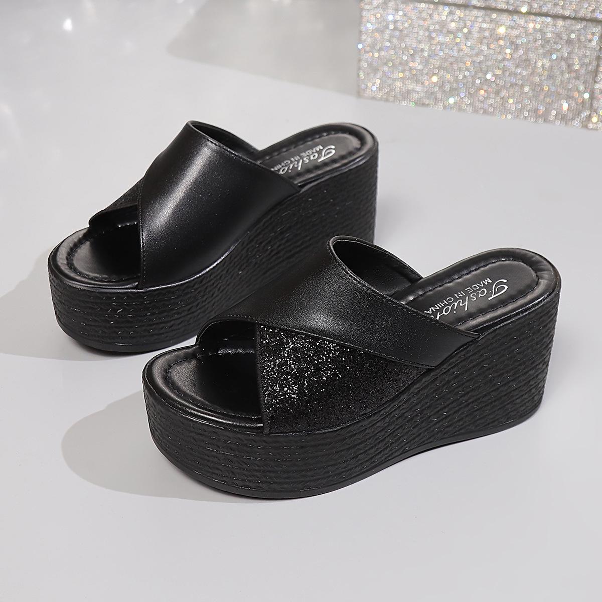 

Босоножки на массивном каблуке больших размеров для женщин, летние новинки, модные, универсальные, для улицы, повседневные, пляжные шлепанцы 43 чёрный