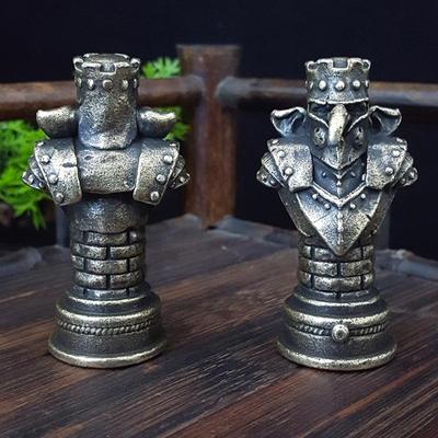 1Pc, A Skull Holding A Sword And Shield Ornament, Home Decoration, Desktop Ornament, Halloween Toy/Handicraft