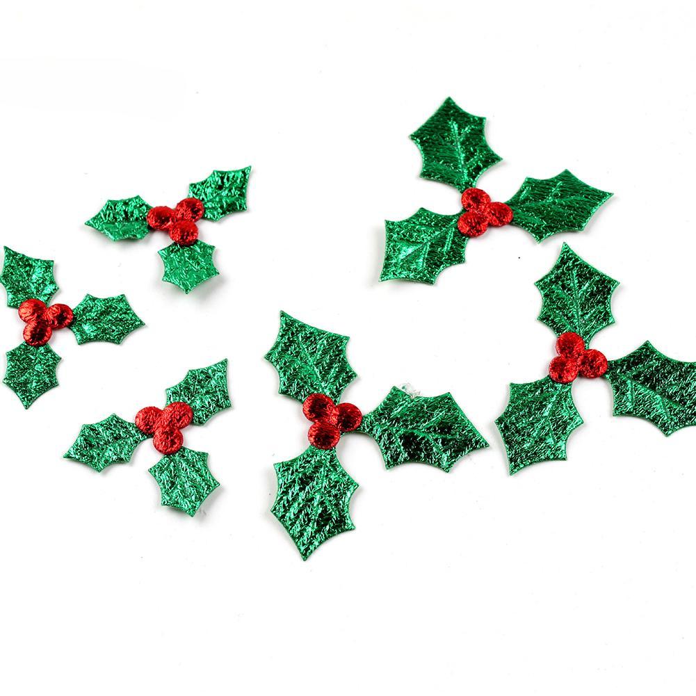 Happy Holiday! 100Pcs Christmas Cloth Holly Berry Clover Patch Party Tree Ornaments KTY