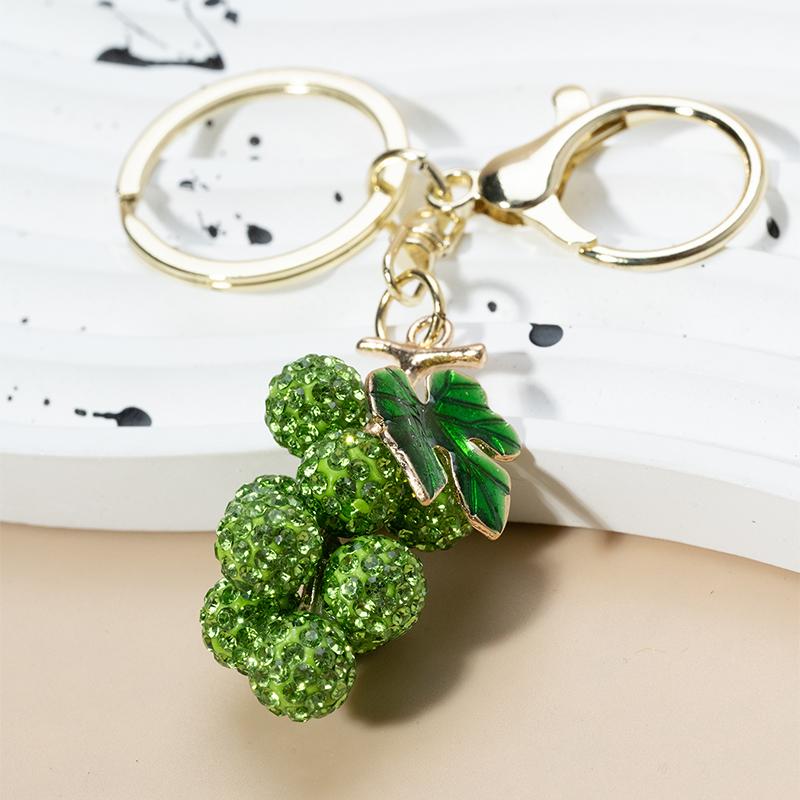 Luxury Rhinestone Grape Keychain, Fashion Car Key Ring Pendant, Cute Bling Key Accessory for Women Girls Gift