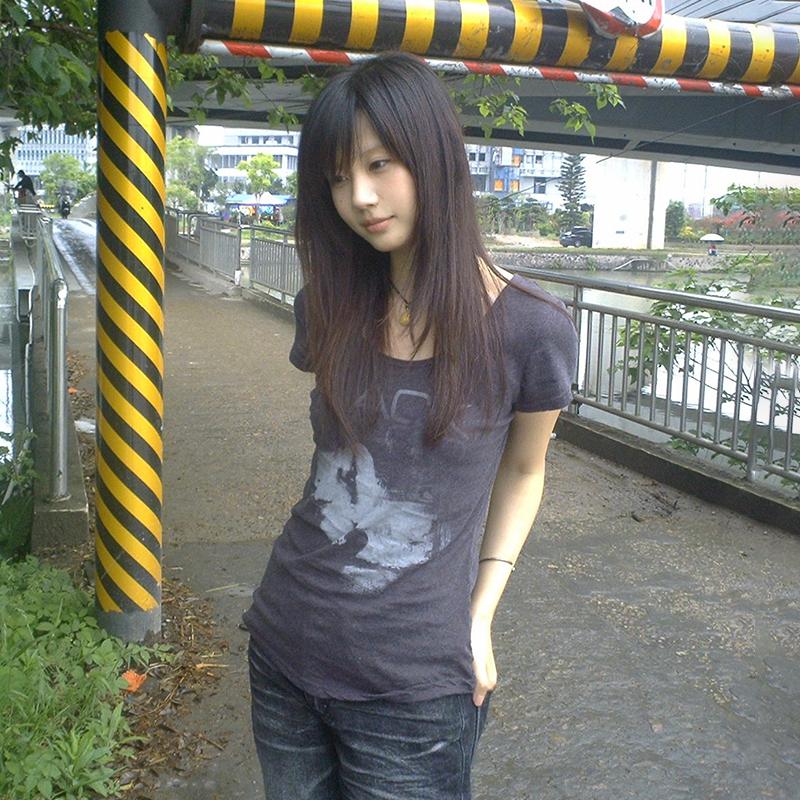 Karrram Japanese Y2k Letter Print T-shirt Trashy 2000s Style Short Sleeve T Shirt Vintage Harajuku Streetwear Grunge Aesthetics
