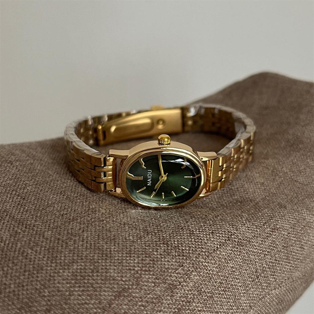 Ceas de damă casual de lux ușor cu cadran oval NAIDU și markeri tip bară - Stil celebritate, Vânzări fierbinți.