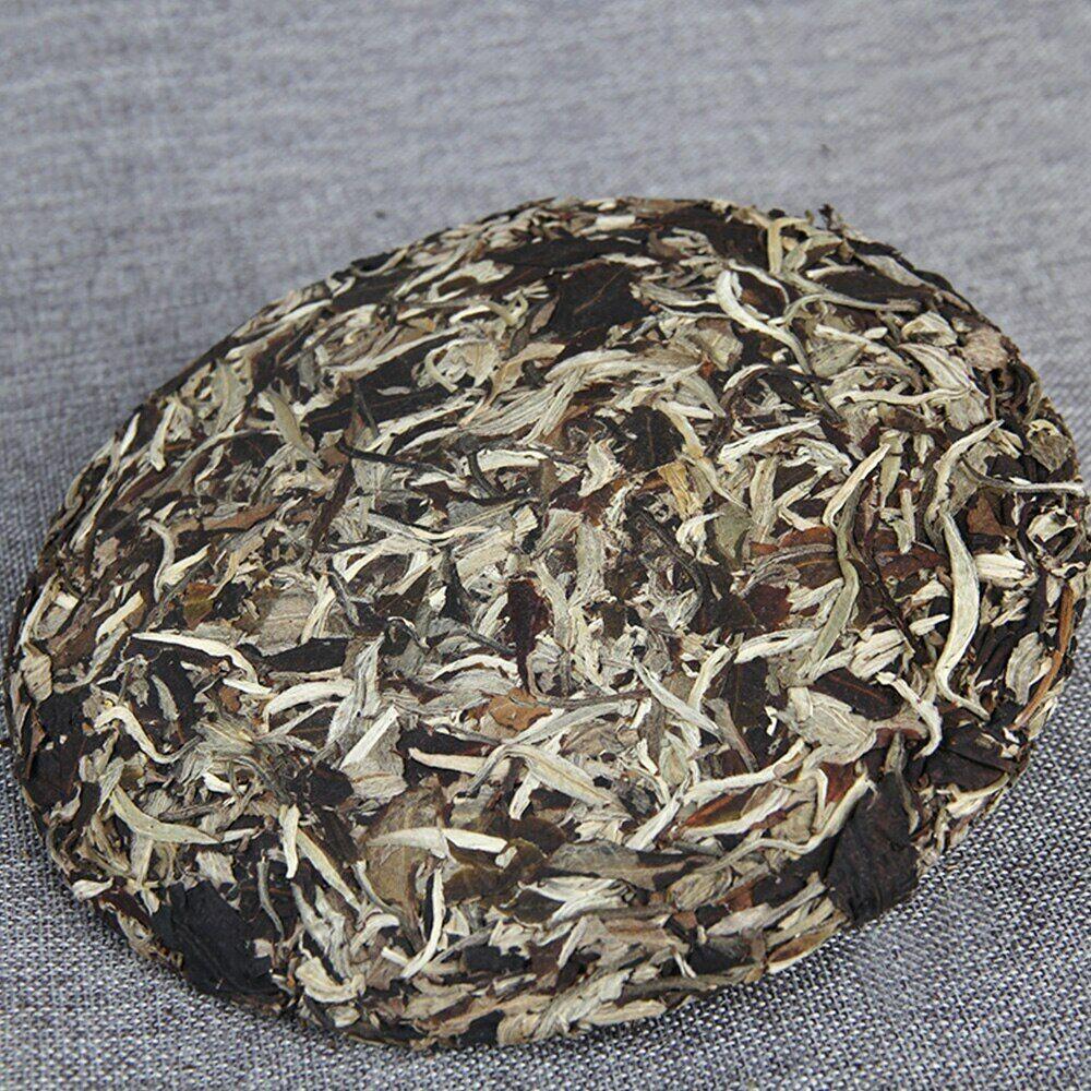 2018 Moonlight White Beauty Whiet Tea Yunnan Ancient Arbors Raw Puerh Tea 357g