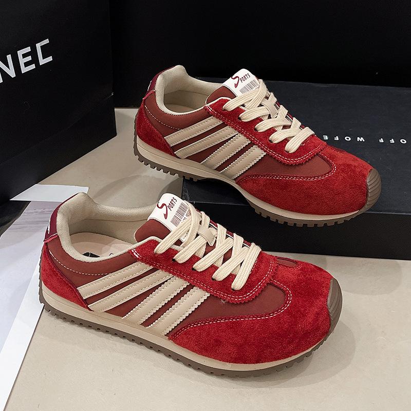 Женские осенние новые великолепные кожаные туфли на платформе, универсальная повседневная спортивная обувь 35