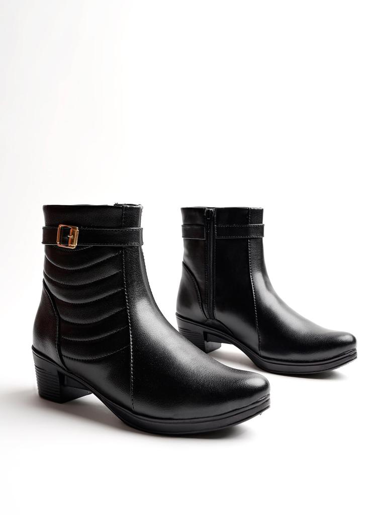 Shoetopia Damen Chunky Heel Kurze Stiefeletten mit rutschfester Sohle, Bequeme Trendige Knöchelboots | Weiche Gepolsterte Sohle | Lässig, Party & Winter