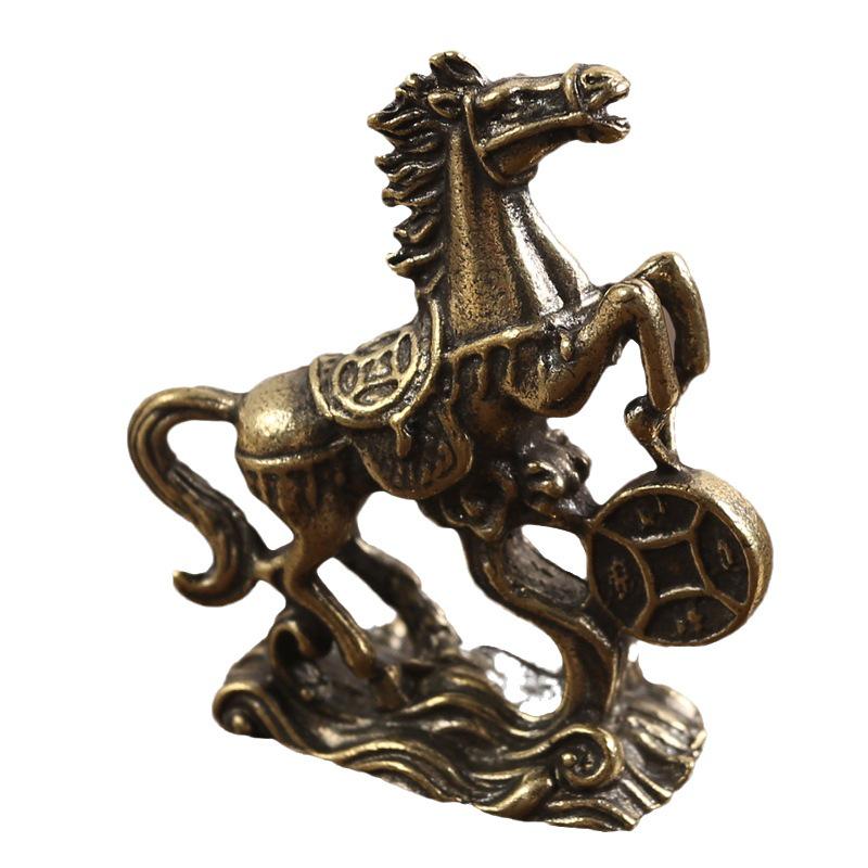 Brass Horse Small Ornament: Pure Copper Tea Pet for Desktop, Symbolizing Fortune, Success, and Zodiac Horse Arrival.