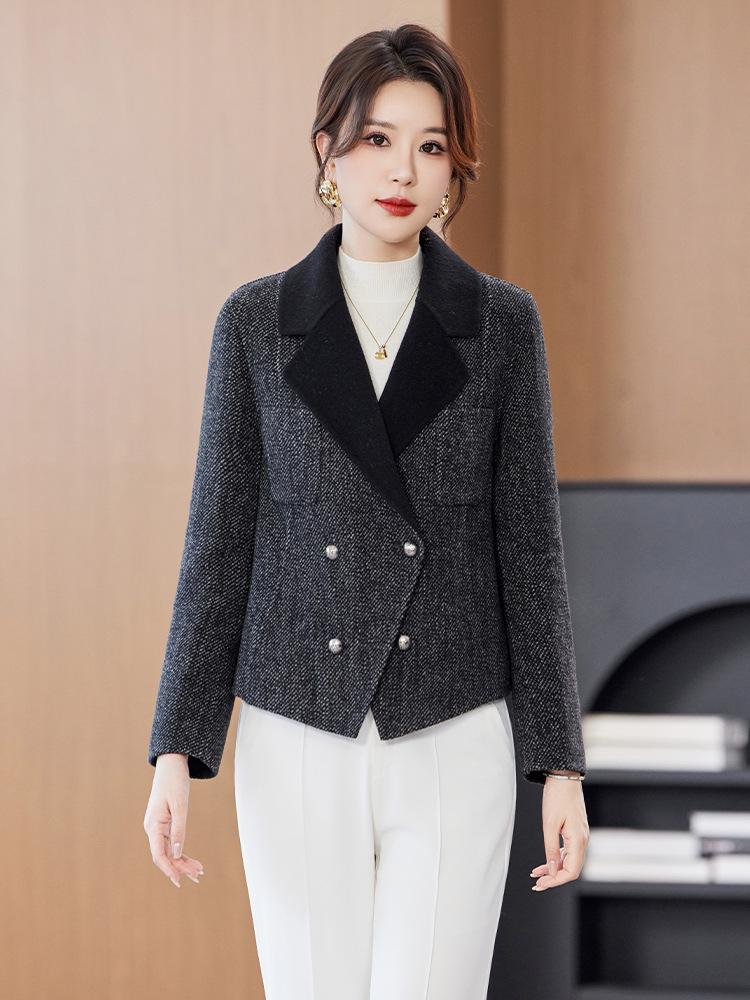 Women's Light Luxury Wool Blend Short Coat - Stylish Petite Autumn/Winter 2025 Overcoat