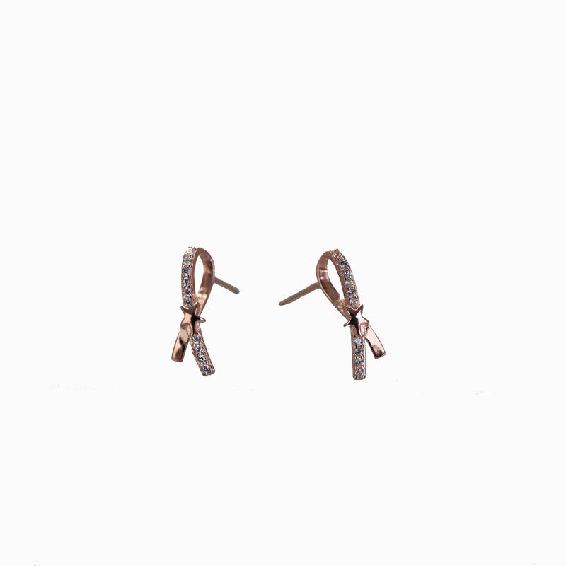 Simple  Fashionable and Luxurious Bow Earrings for Women  Japanese and Korean Style Five-pointed Star Earrings