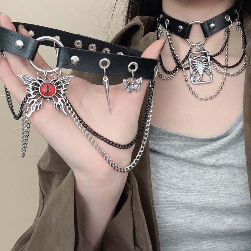Dark Gothic Punk Metal Spider Pendant Leather Choker Necklace for Women Hip Hop Red Zircon Butterfly Clavicle Chain Jewelry