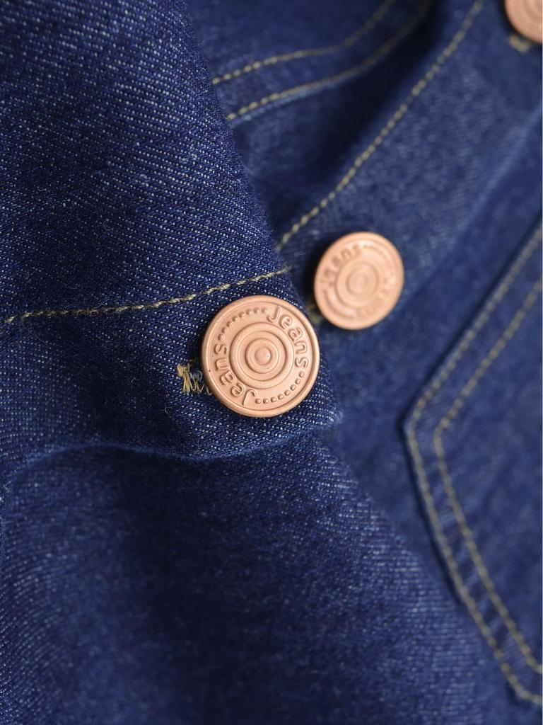 European Retro Dark Blue Denim Shirt for Women - Early Spring 2026 Fashion, Loose Fit with Lapel Collar.