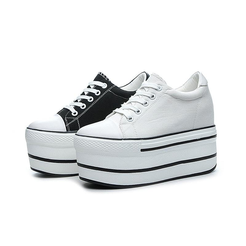 Muffin shoes women's 2025 spring and autumn new inner height-increasing women's shoes platform-soled fashion canvas shoes women show height and thin