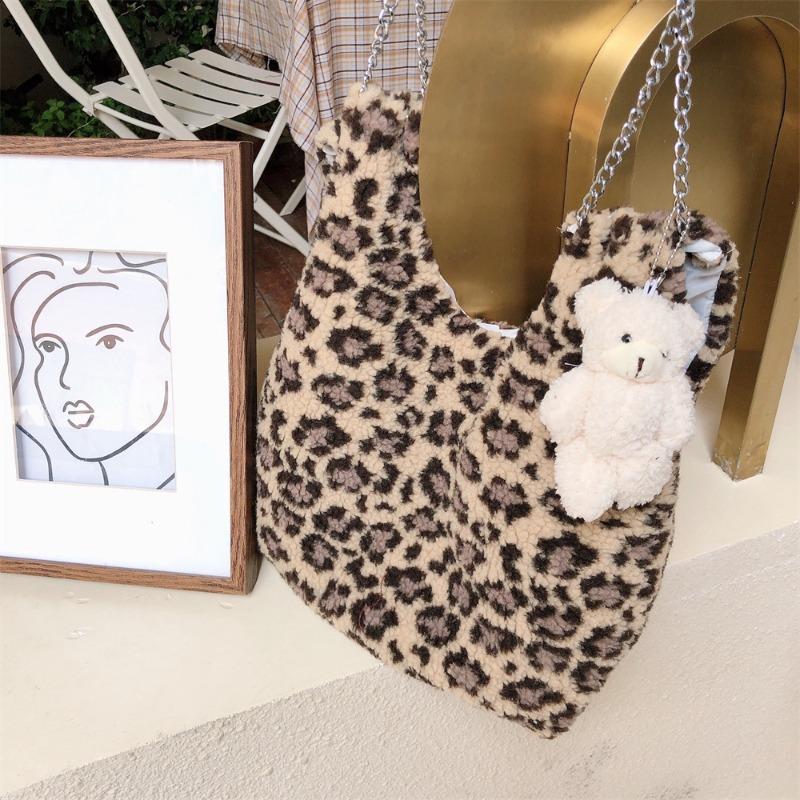 11 Winter woolen plaid shoulder bag trendy college style versatile underarm bag large capacity handbag