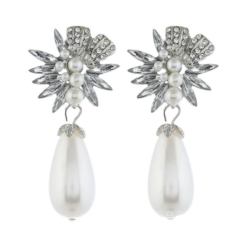Exaggerated Retro Geometric Rhinestone Pearl Drop Stud Earrings
