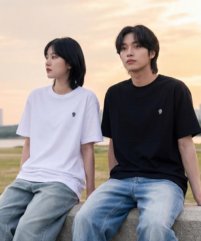 Hapeunain Signature Symbol Embroidered Short Sleeve T-Shirt I05Jrd_Hbx11332