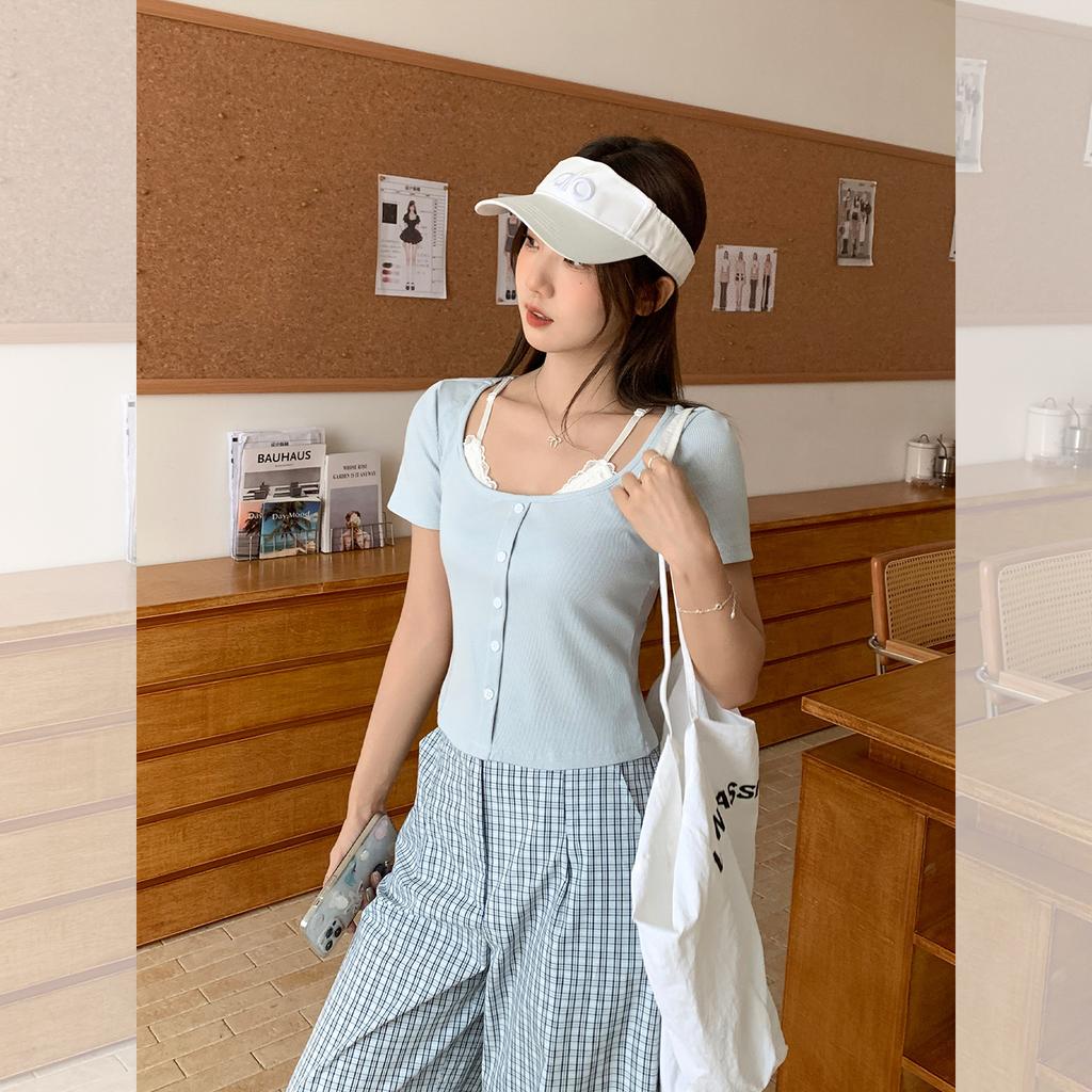 Design Lace Splicing Fake Two-piece Unique Short-sleeved T-shirt Women's Summer Beauty Slim-fitting Clavicle Top
