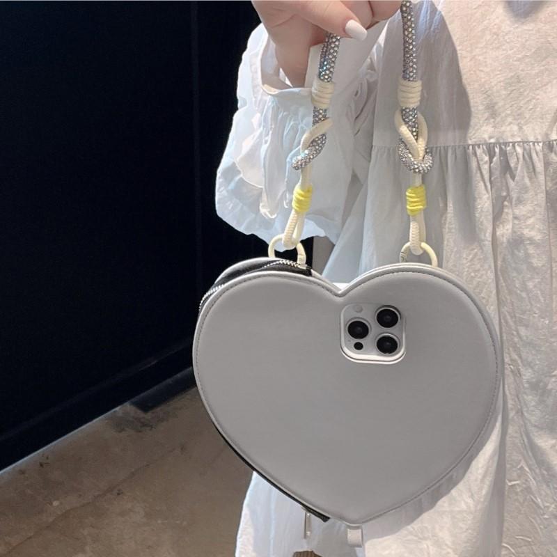 Korean Cute Love Coin Purse Phone Case For IPhone17 16 Pro 15 14 13 Pro Max Cover Cases Bag with Hand Strap Kawaii Leather Funda