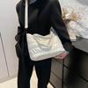 Winter casual lazy wind foreign style portable wide shoulder strap messenger bag women's space cotton embroidery thread large capacity solid color