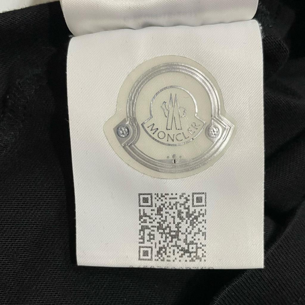 Used MONCLERShort Sleeve T-shirt Mens