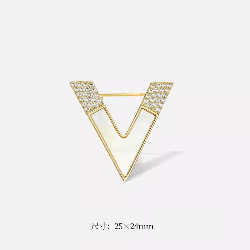 

V-образная брошь женская изысканная буква корсаж индивидуальный дизайн чувственная булавка анти-свет пряжка фиксированная одежда аксессуары